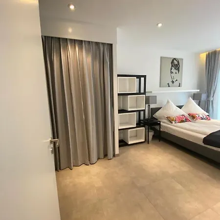 Apartment Spanien Flair Mitten In 5